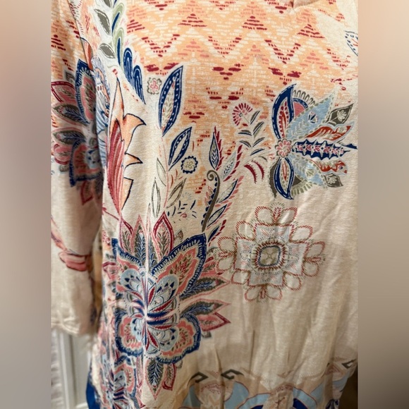 Chico's Multicolor Floral V-Neck Blouse - Picture 6 of 7